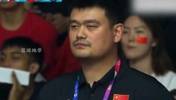 中国男篮这场比赛，让见过无数大场面的姚明，在场边如此紧张