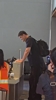 网友从洛杉矶飞上海航班偶遇姚明：本人是真高啊🤣🤣🤣
